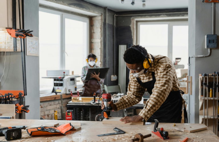 Scie sauteuse Racetools : comment choisir le meilleur modèle ? scie sauteuse Racetools