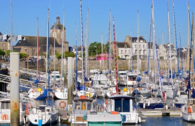 Piriac-sur-Mer : un joyau de la côte Atlantique à découvrir Piriac sur mer - port